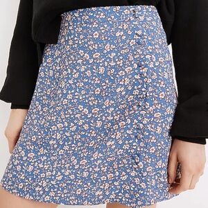 Madewell summer vibes porch side-button mini skirt